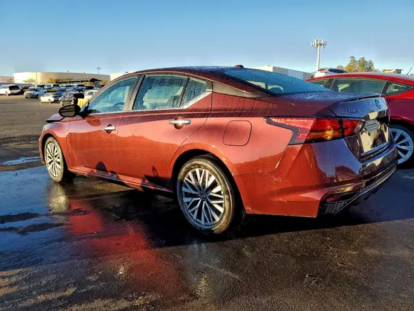 1N4BL4DV0SN334358 2025 NISSAN ALTIMA - Image 2