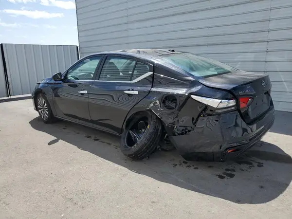 1N4BL4DV0SN343982 2025 NISSAN ALTIMA - Image 2