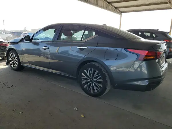 1N4BL4DV0SN348471 2025 NISSAN ALTIMA - Image 2