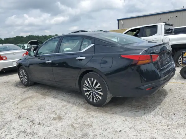 1N4BL4DV0SN351693 2025 NISSAN ALTIMA - Image 2