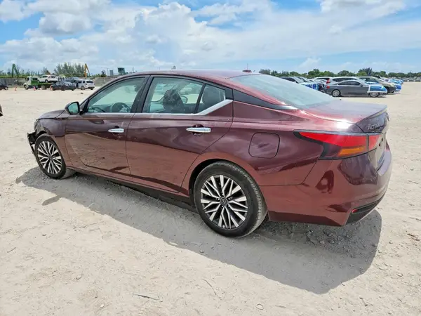 1N4BL4DV0SN362547 2025 NISSAN ALTIMA - Image 2