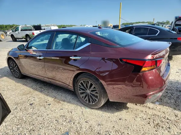 1N4BL4DV0SN364699 2025 NISSAN ALTIMA - Image 2