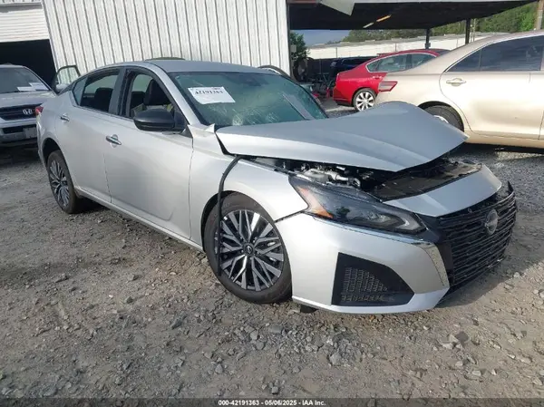1N4BL4DV0SN366677 2025 NISSAN ALTIMA - Image 1
