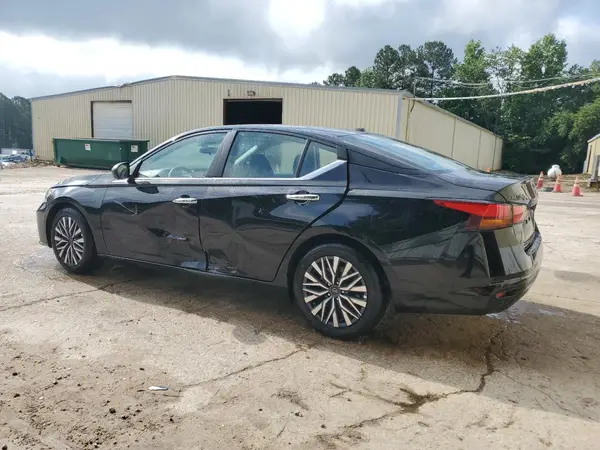 1N4BL4DV0SN385164 2025 NISSAN ALTIMA - Image 2