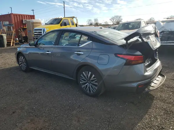 1N4BL4DV0SN389358 2025 NISSAN ALTIMA - Image 2