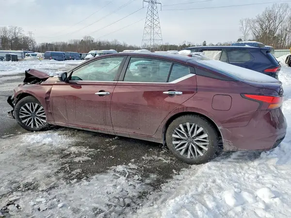 1N4BL4DV0SN394253 2025 NISSAN ALTIMA - Image 2