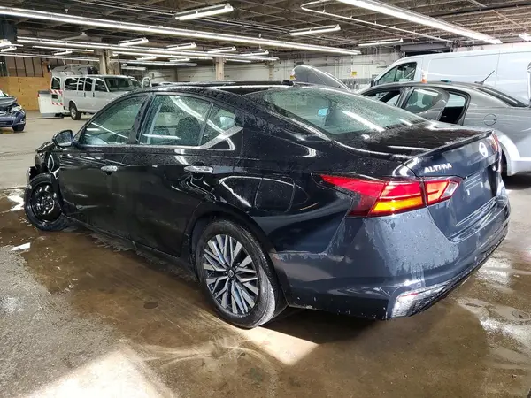 1N4BL4DV0SN398609 2025 NISSAN ALTIMA - Image 2
