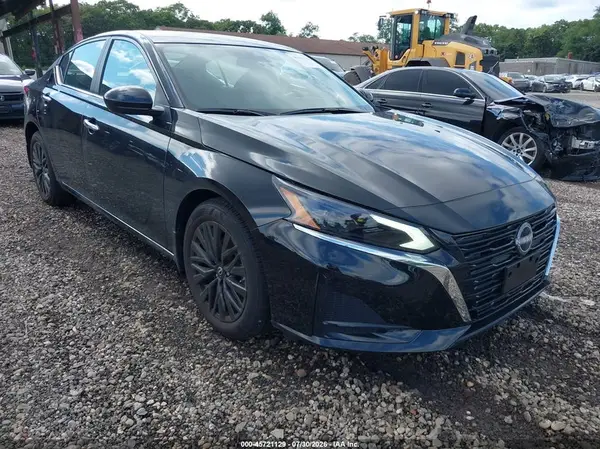 1N4BL4DV0SN418308 2025 NISSAN ALTIMA - Image 1