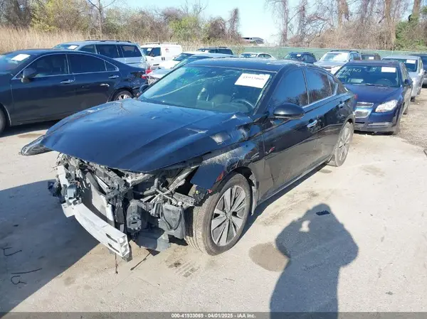 1N4BL4DV1KC104369 2019 NISSAN ALTIMA - Image 2