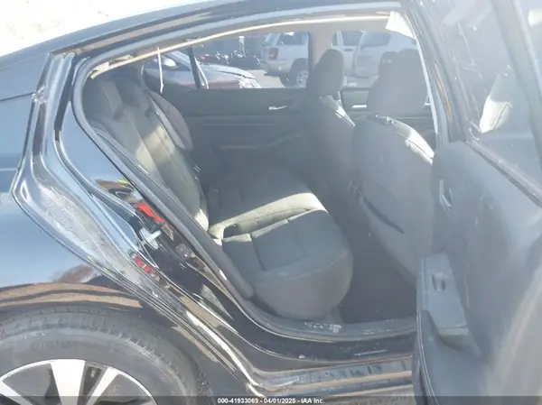 1N4BL4DV1KC104369 2019 NISSAN ALTIMA - Image 8