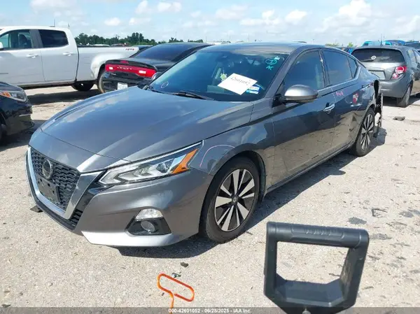 1N4BL4DV1KC118627 2019 NISSAN ALTIMA - Image 2