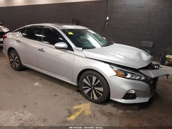 1N4BL4DV1KC125884 2019 NISSAN ALTIMA - Image 1