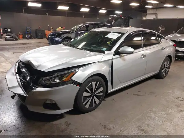 1N4BL4DV1KC125884 2019 NISSAN ALTIMA - Image 2