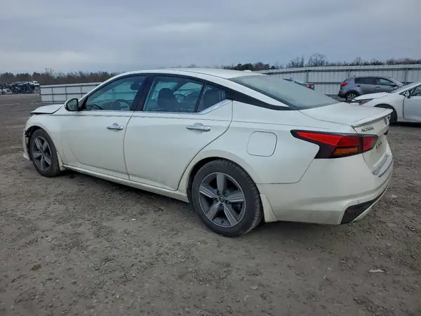 1N4BL4DV1KC130468 2019 NISSAN ALTIMA - Image 2