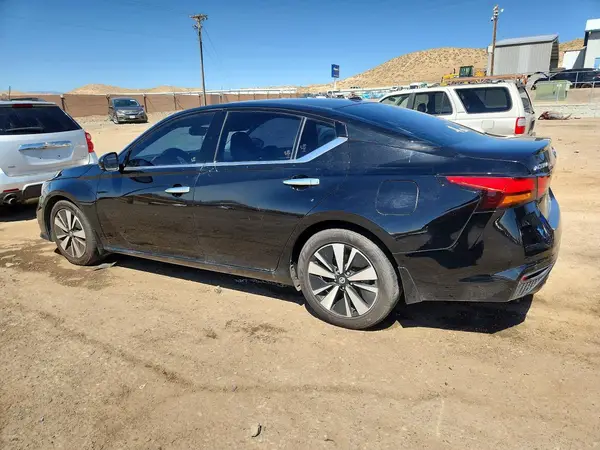 1N4BL4DV1KC130504 2019 NISSAN ALTIMA - Image 2