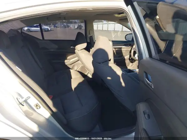 1N4BL4DV1KC131393 2019 NISSAN ALTIMA - Image 8