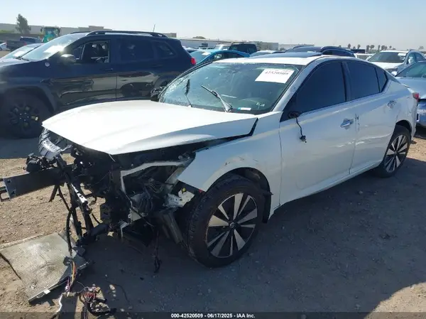 1N4BL4DV1KC146590 2019 NISSAN ALTIMA - Image 2