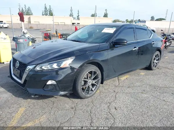 1N4BL4DV1LC281229 2020 NISSAN ALTIMA - Image 2