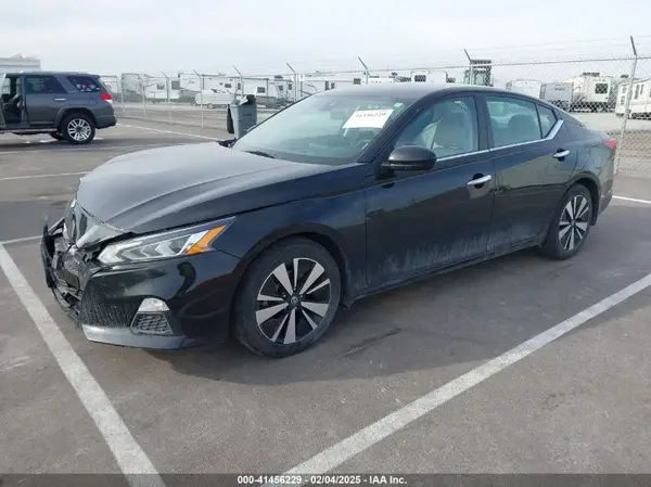 1N4BL4DV1MN302716 2021 NISSAN ALTIMA - Image 2