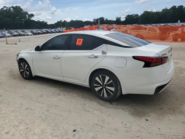 1N4BL4DV1MN303218 2021 NISSAN ALTIMA - Image 2