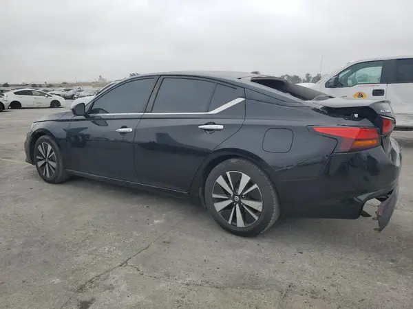 1N4BL4DV1MN366769 2021 NISSAN ALTIMA - Image 2