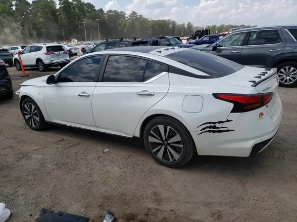 1N4BL4DV1MN407367 2021 NISSAN ALTIMA - Image 2