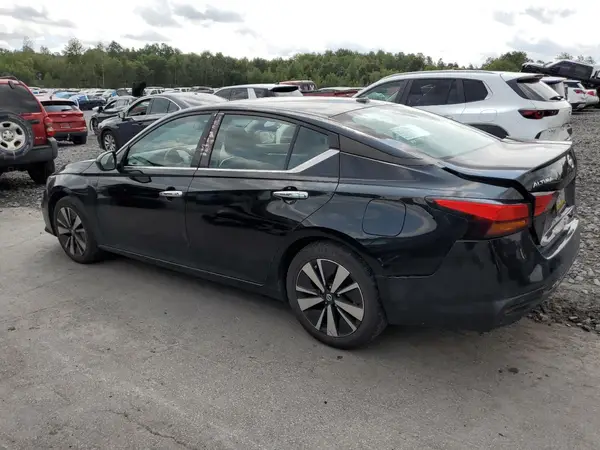 1N4BL4DV1MN418403 2021 NISSAN ALTIMA - Image 2