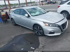 1N4BL4DV1NN318657 2022 NISSAN ALTIMA