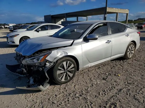 1N4BL4DV1NN336432 2022 NISSAN ALTIMA - Image 1