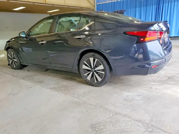 1N4BL4DV1NN358981 2022 NISSAN ALTIMA - Image 2