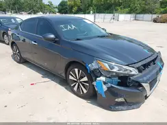 1N4BL4DV1NN368085 2022 NISSAN ALTIMA