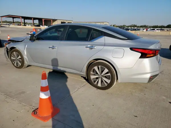 1N4BL4DV1NN378678 2022 NISSAN ALTIMA - Image 2