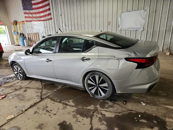 1N4BL4DV1NN387686 2022 NISSAN ALTIMA - Image 2