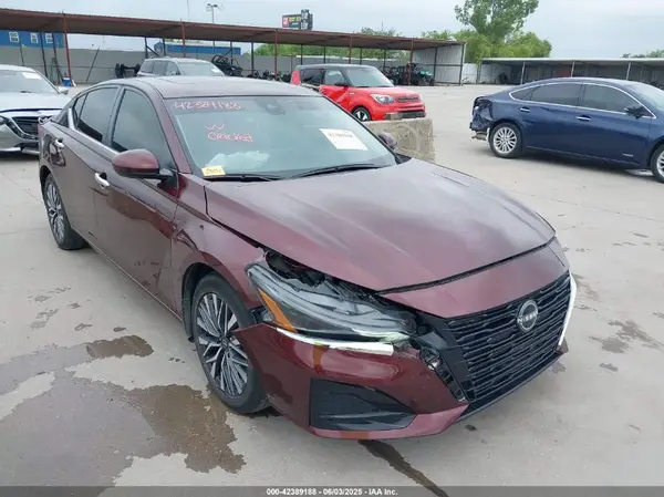 1N4BL4DV1PN312490 2023 NISSAN ALTIMA - Image 1