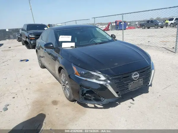 1N4BL4DV1PN318399 2023 NISSAN ALTIMA - Image 1