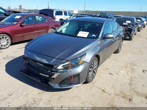1N4BL4DV1PN320122 2023 NISSAN ALTIMA - Image 2
