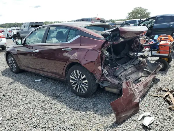 1N4BL4DV1PN322873 2023 NISSAN ALTIMA - Image 2