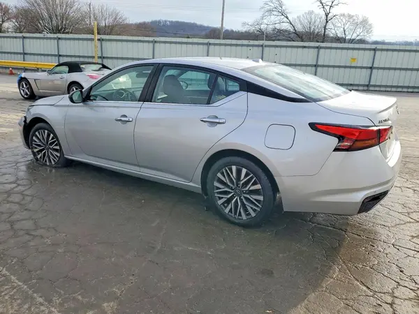 1N4BL4DV1PN334943 2023 NISSAN ALTIMA - Image 2