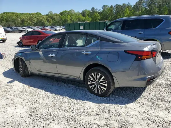 1N4BL4DV1PN343383 2023 NISSAN ALTIMA - Image 2