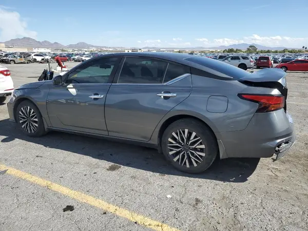 1N4BL4DV1PN343836 2023 NISSAN ALTIMA - Image 2