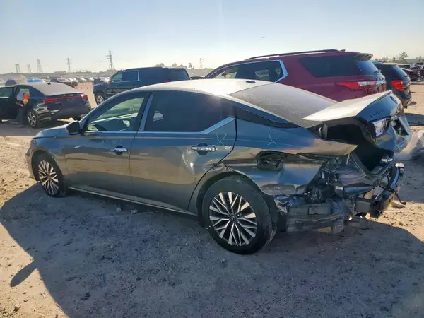 1N4BL4DV1PN345120 2023 NISSAN ALTIMA - Image 2