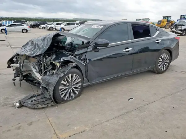 1N4BL4DV1PN348437 2023 NISSAN ALTIMA - Image 1