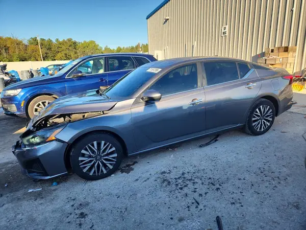 1N4BL4DV1PN377629 2023 NISSAN ALTIMA - Image 1