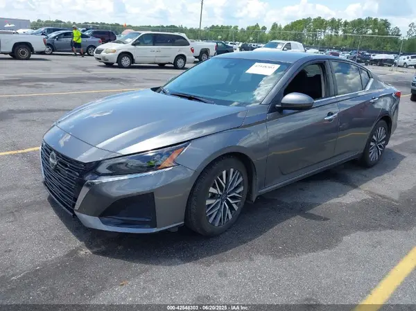 1N4BL4DV1PN397380 2023 NISSAN ALTIMA - Image 2