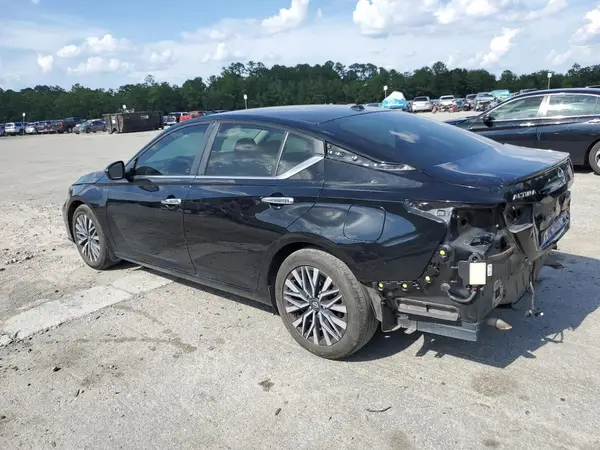 1N4BL4DV1PN419183 2023 NISSAN ALTIMA - Image 2