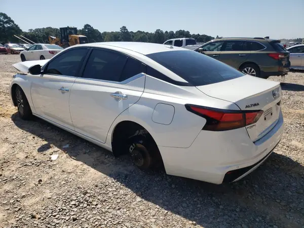 1N4BL4DV1RN306031 2024 NISSAN ALTIMA - Image 2