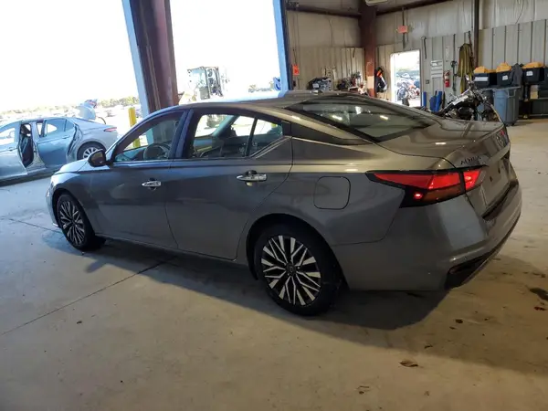 1N4BL4DV1RN314291 2024 NISSAN ALTIMA - Image 2