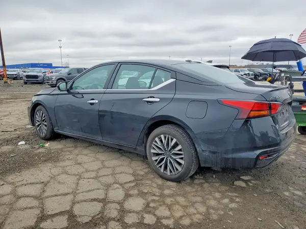 1N4BL4DV1RN343144 2024 NISSAN ALTIMA - Image 2