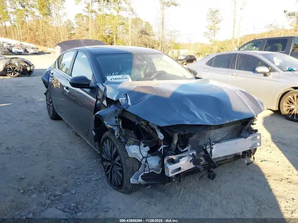 1N4BL4DV1RN355309 2024 NISSAN ALTIMA - Image 1