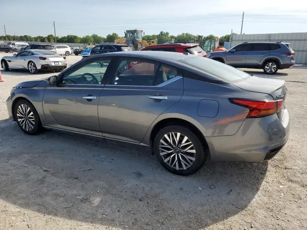 1N4BL4DV1RN355357 2024 NISSAN ALTIMA - Image 2